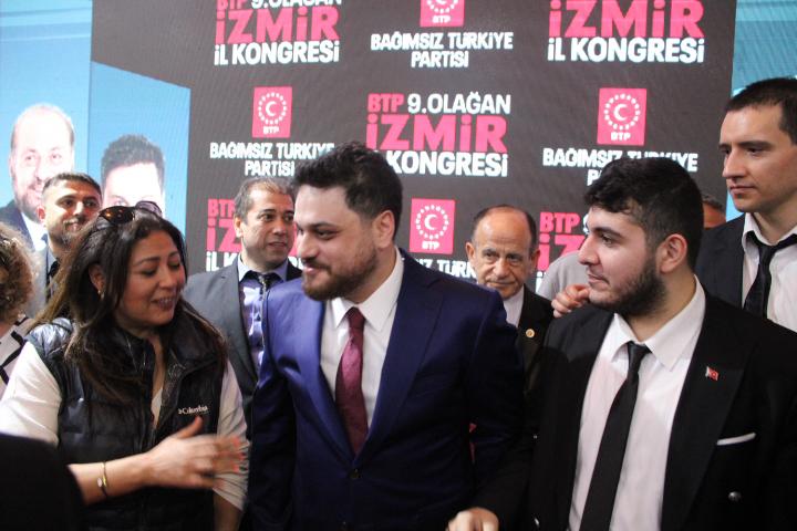 BTP Genel Başkanı Hüseyin Baş Ve Karabağlar İlçe Başkanı Atacan Şenol İzmir İl Kongesinde Buluştu!
