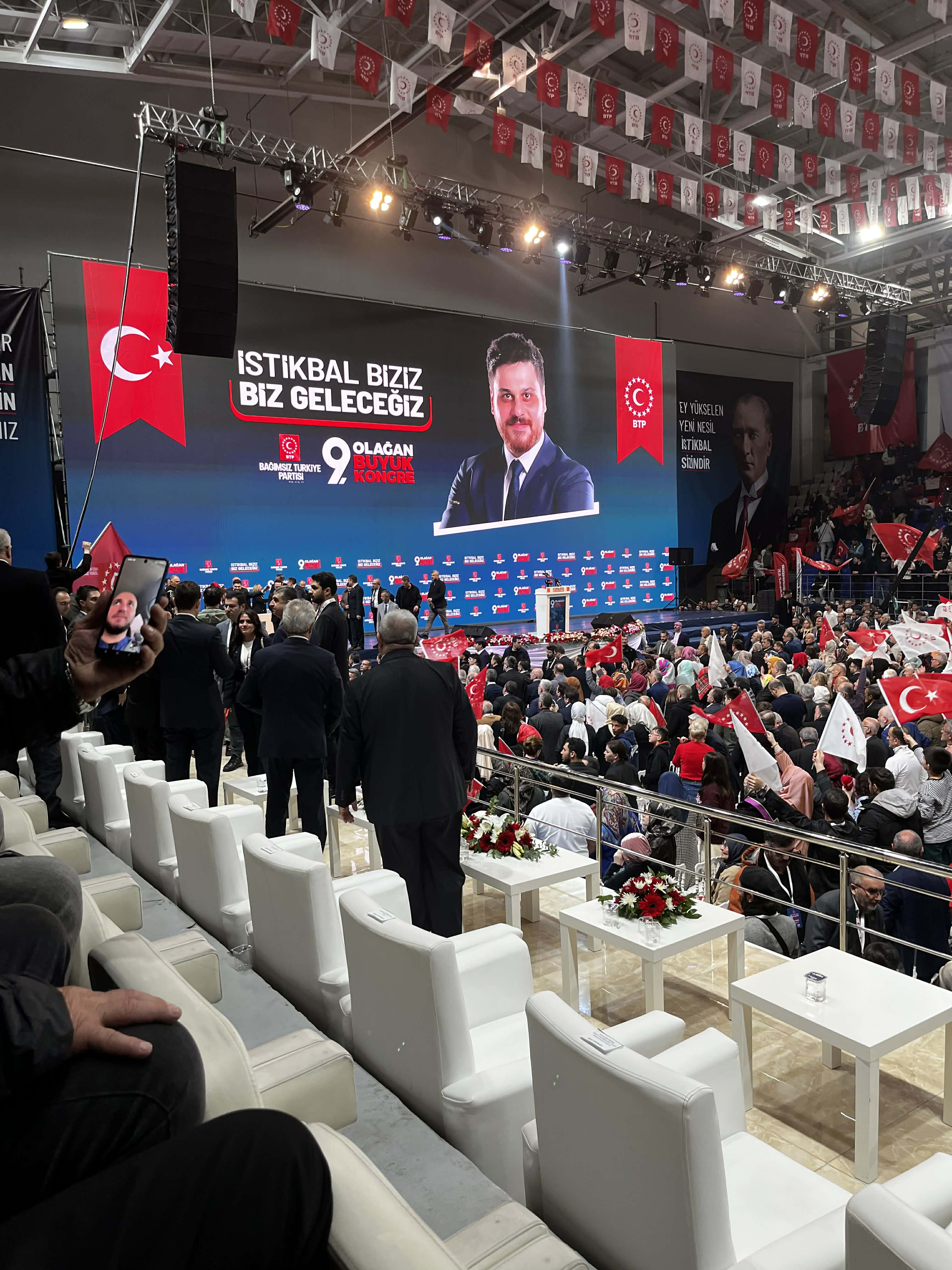 BTP Karabağlar İlçe Başkanı Atacan Şenol’dan Anıtkabir’e Anlamlı Ziyaret ve Kongre Mesajı